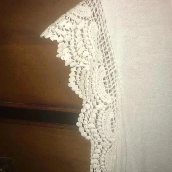 NEW DIRECTION WHITE TOP NWT SZ PXL - Picture 5 of 6